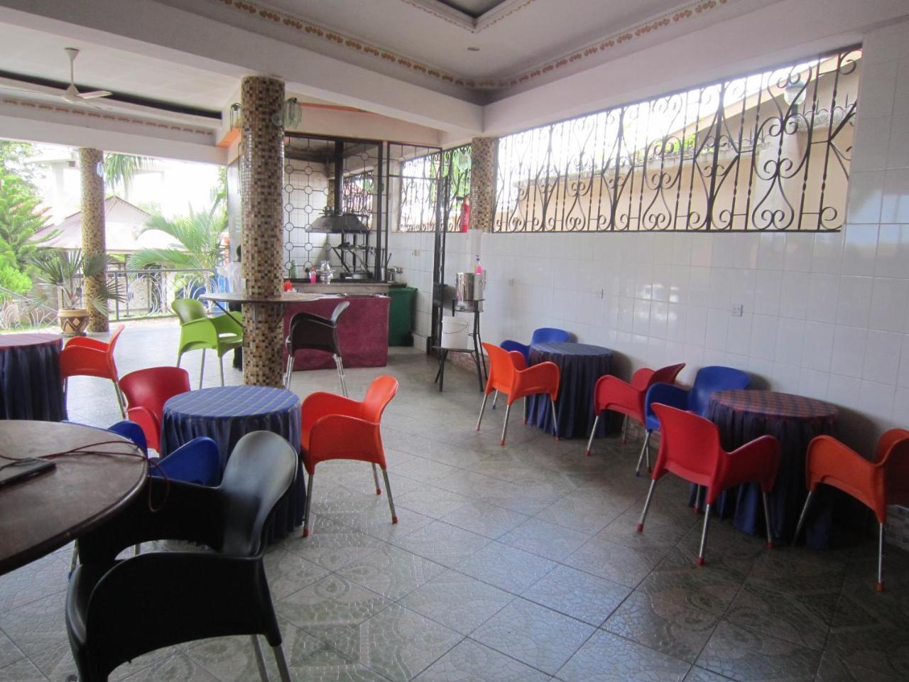 Jakicha Motel Daressalam Exterior foto
